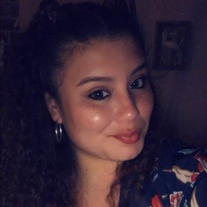 Meet your Posher, Karla